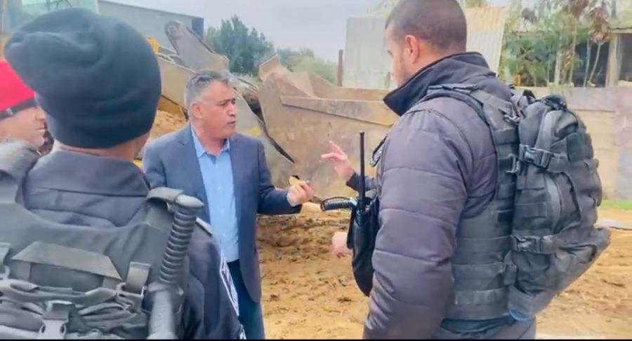 النائب العطاونة: الحكومة بممارساتها اليومية هذه تعلن الحرب على النقب